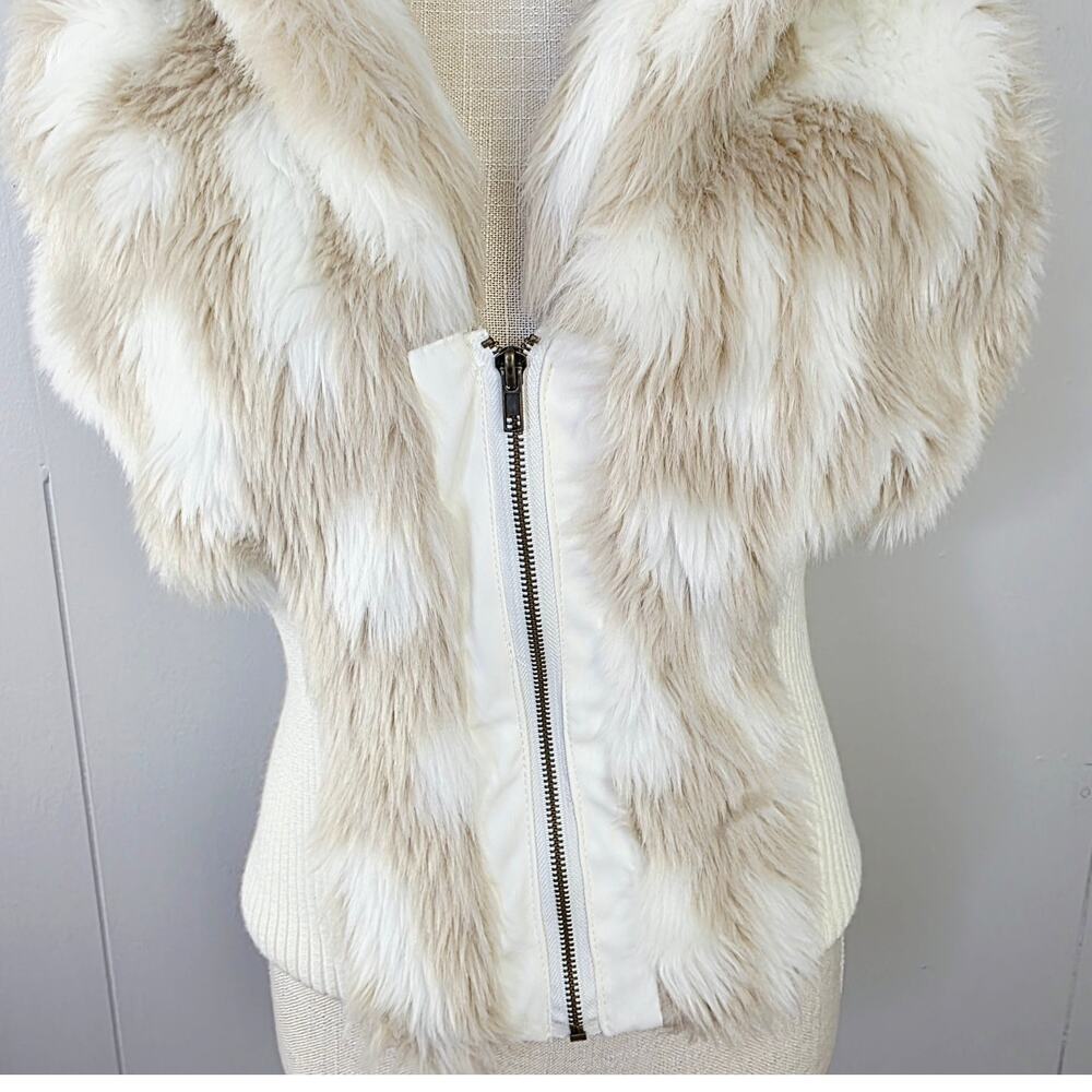 Vintage Charlotte Russe Y2K Faux Fur Vest Large Cream Zip Front Glam Snow Bunny - Picture 5 of 15